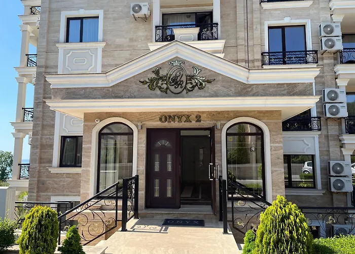 Onyx частни Апартамент *
